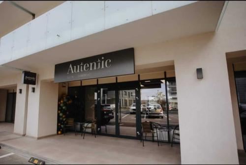 AUTENTIC ACADEMY IASI (2)