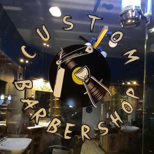 CUSTOM BARBERSHOP - BUCURESTI (2)