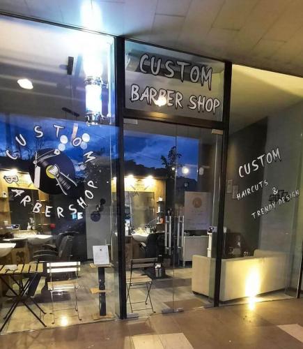 CUSTOM BARBERSHOP - BUCURESTI (3)