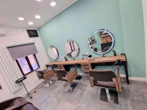 STUDIO 161 (4)